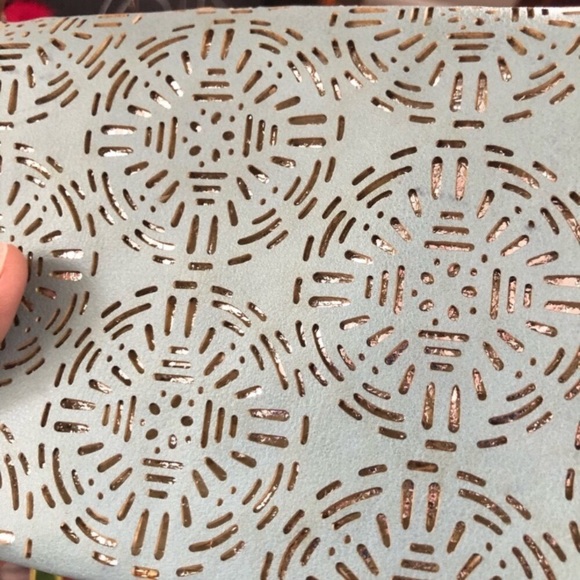 NWOT Blue and Gold Mini
Purse Wallet Clutch w/ Removable Chain Strap - Picture 8 of 13